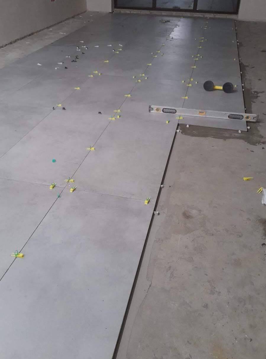 Укладка керамогранита 600х1200.