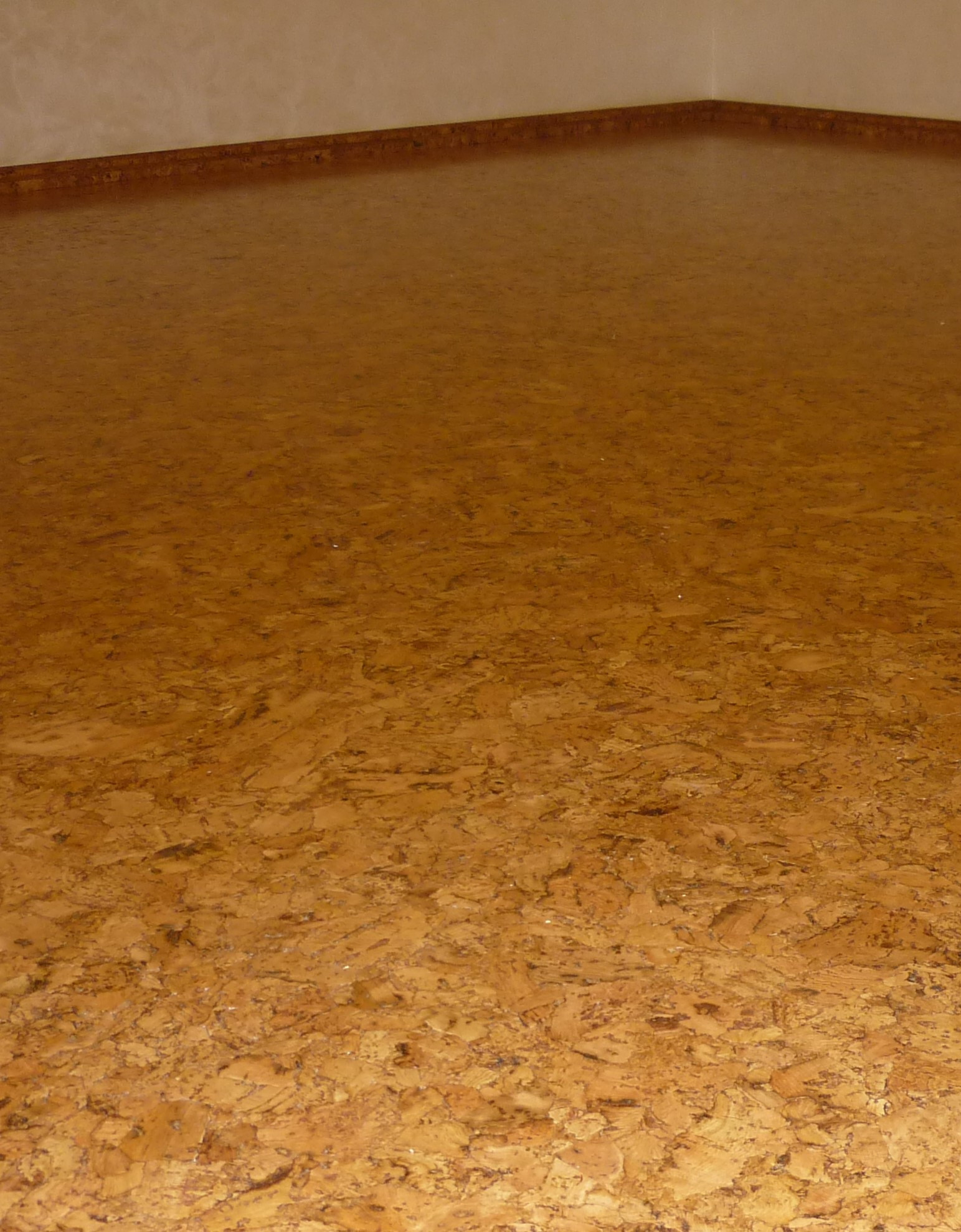 напольная клеевая пробка